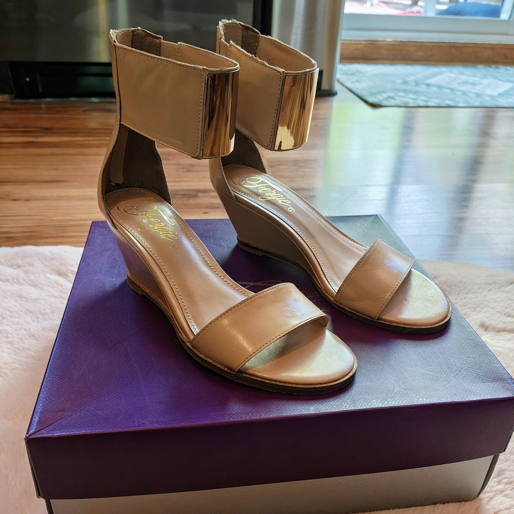 NWB Fergie Camel Wedge Sandals